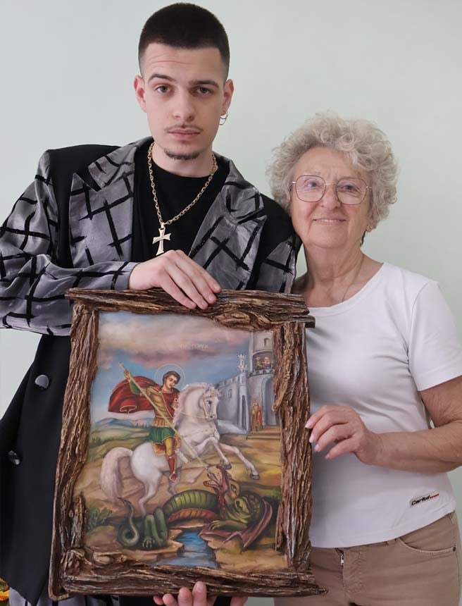 Георги Байрактарски – Гама и Здравка Чимева – председател на сдружение „Движение – Ние, жените“, ТПК „Единство“ и собственик на туристическа агенция „Алфатур“ – Благоевград
